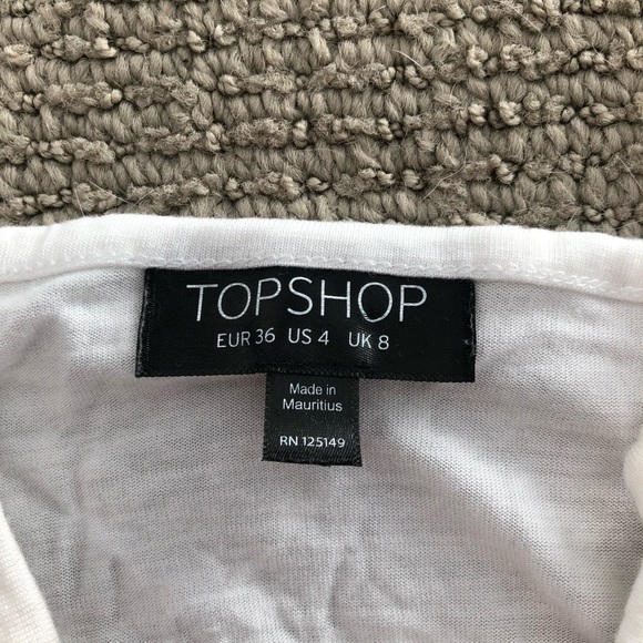 Knotted tank - Picture 2 of 2